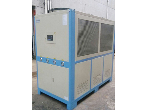 10匹風冷箱式冷水機
